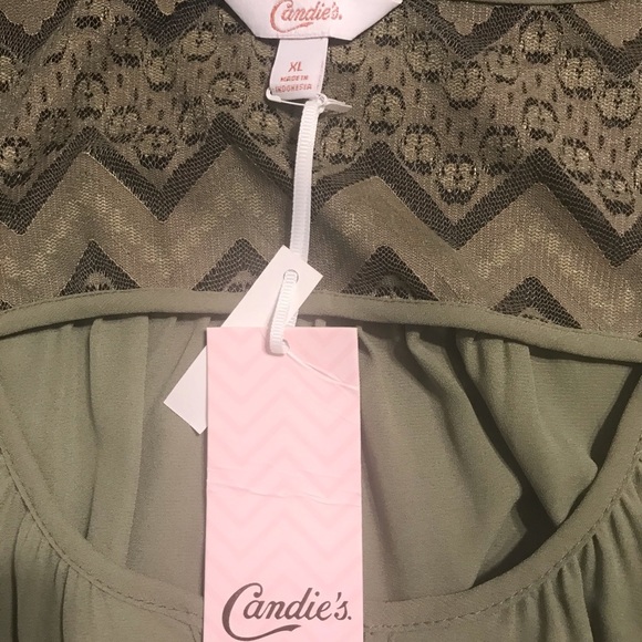 Candies blouse - Picture 3 of 4